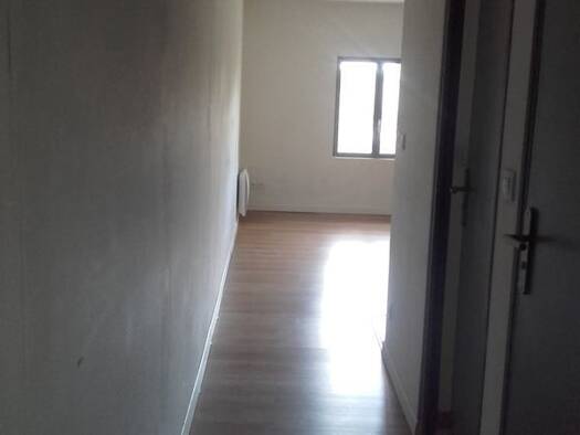 Appartement à louer 520 € 2 pièces 1 chambre 35 m² Lamarque 33460