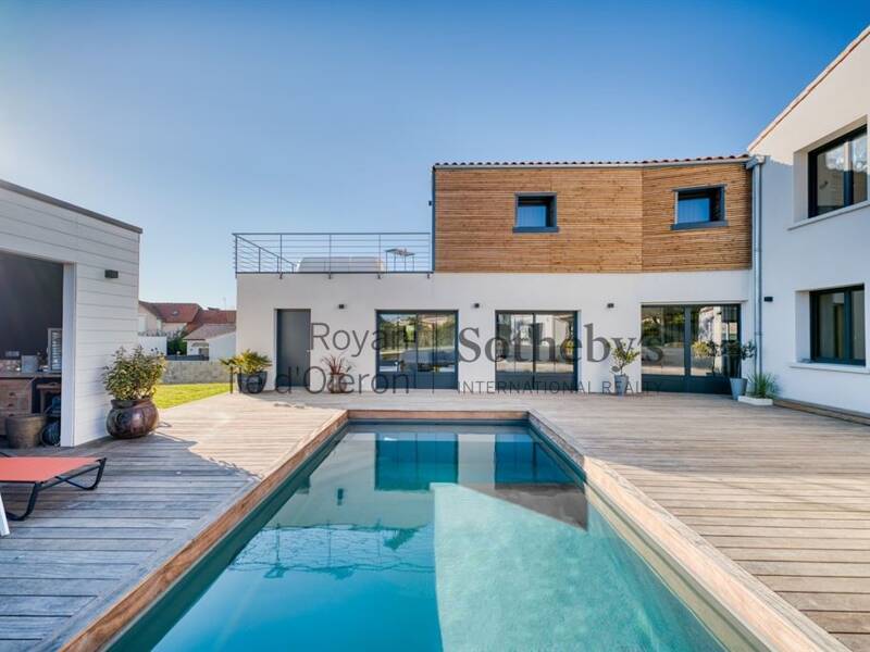 Maison à vendre, 263m², SAINT PALAIS SUR MER
