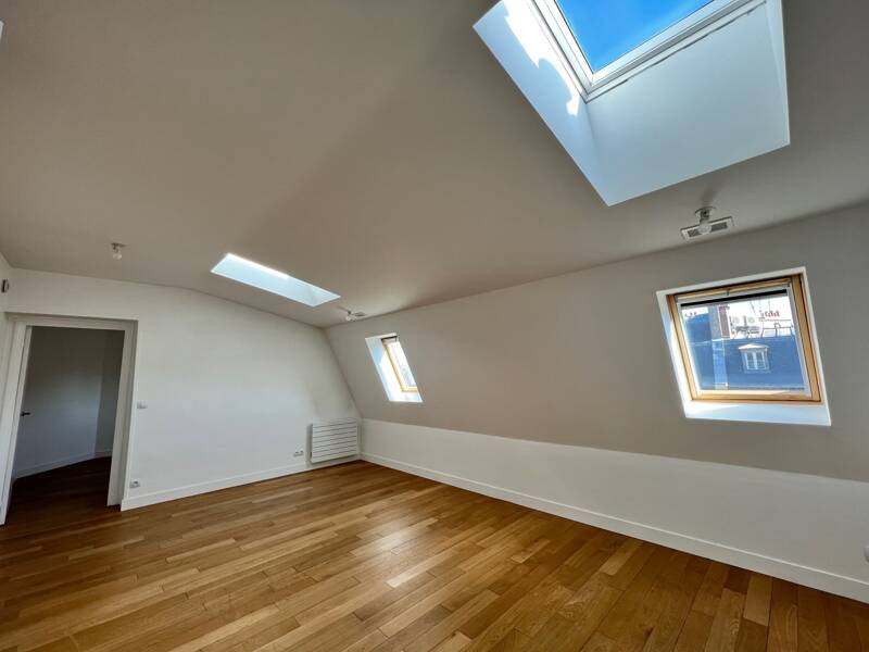 Maison à louer, 75m², PARIS 8E