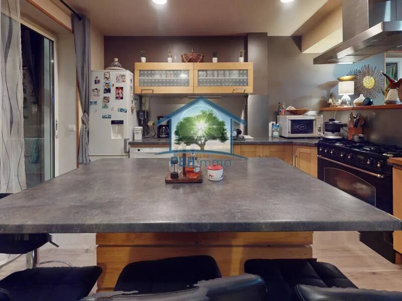 Maison à vendre, 97m², BOURG LASTIC