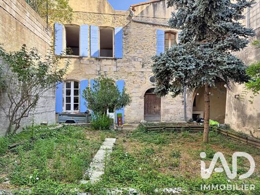 Maison à vendre 365 000 € 6 pièces 4 chambres 201 m² 317 m² de terrain Malaucène 84340
