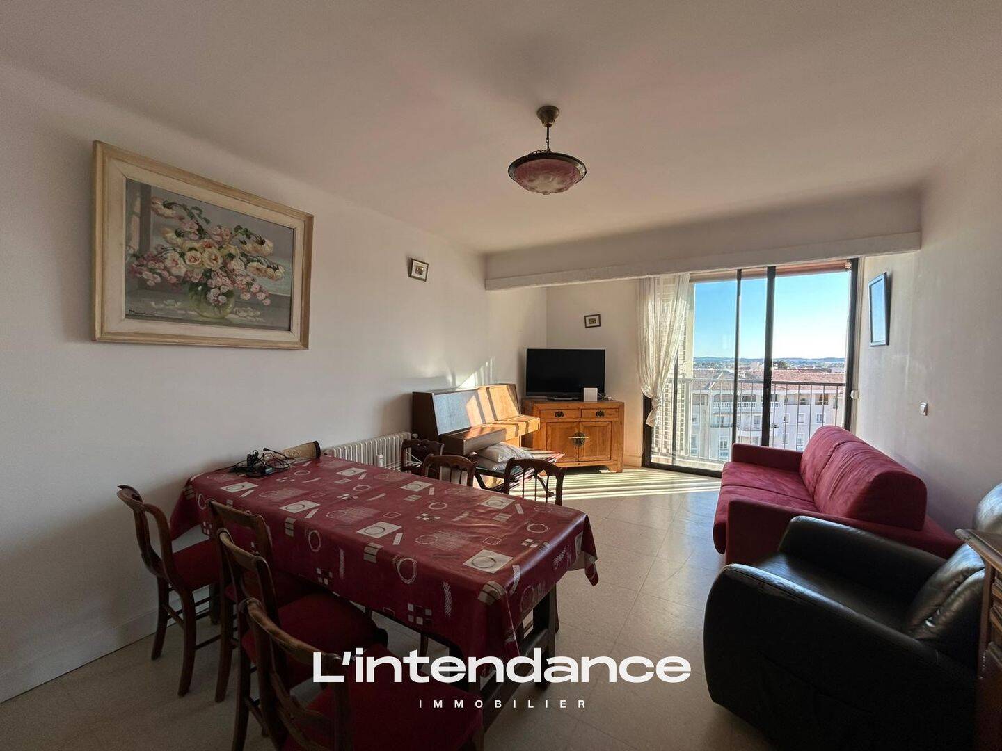 Maison à louer, 63m², HYERES