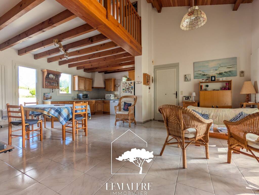Maison à vendre, 137m², LES MATHES