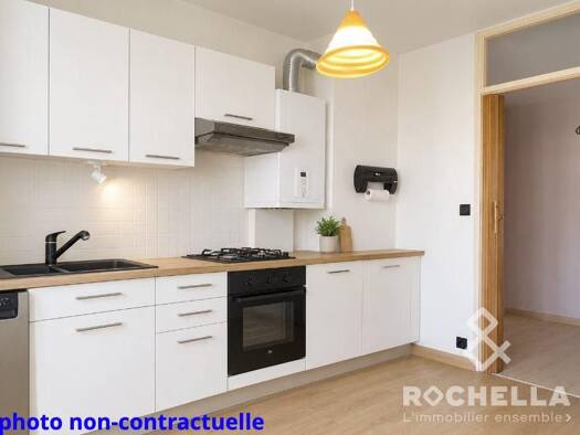 Appartement à vendre 264 000 € 5 pièces 3 chambres 100 m² Étage 6/9 Saint Maurice-Fetilly La Rochelle 17000