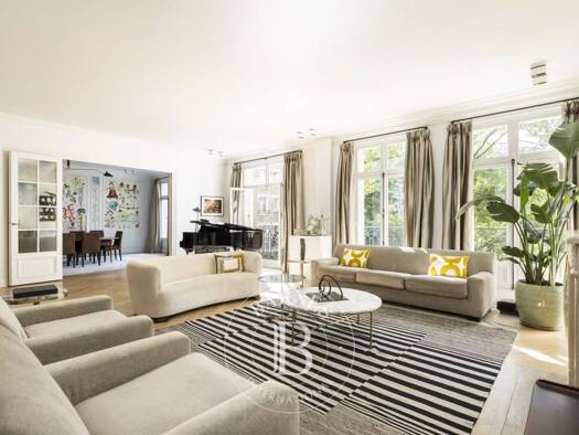 Appartement à vendre 3 050 000 € 7 pièces 4 chambres 252 m² Étage 1/6 Ile de la Jatte-Parc d'Orléans Neuilly-sur-Seine 92200