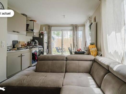 Appartement à vendre 169 087 € 2 pièces 1 chambre 44 m² RDC/4 Centre Décines-Charpieu 69150