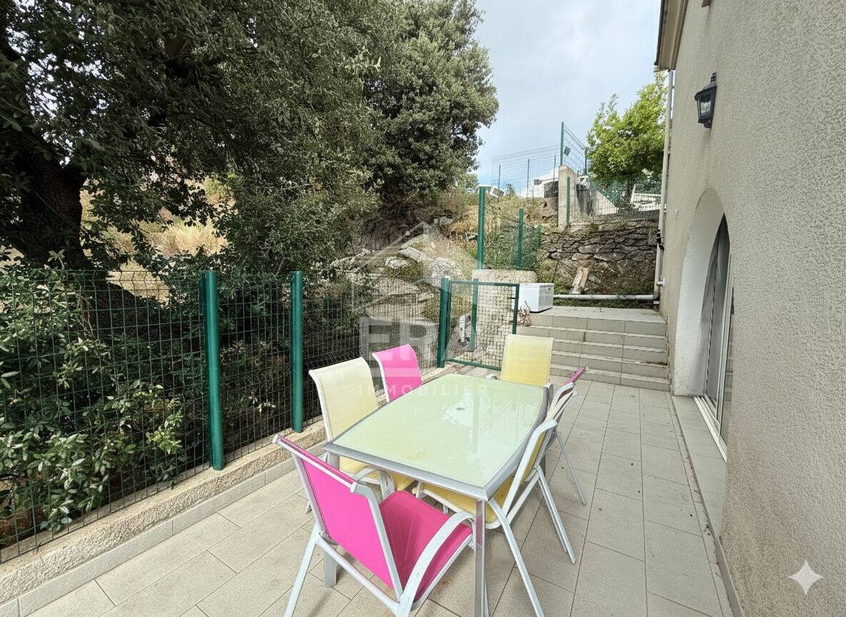 Maison à vendre, 232m², SANTA LUCIA DI MORIANI