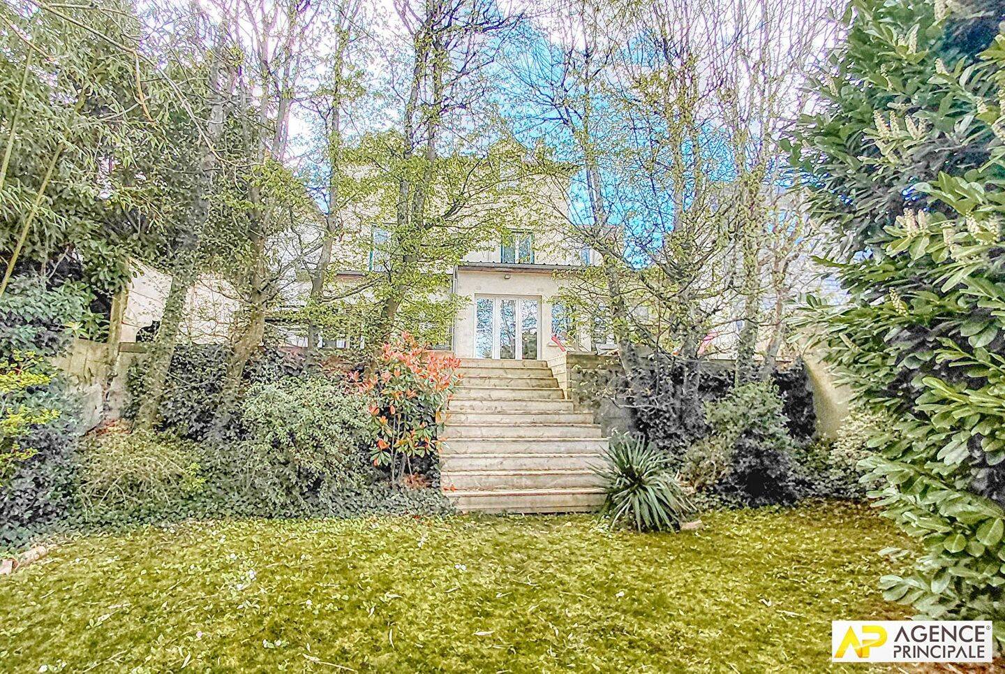 Maison à vendre, 175m², VERSAILLES