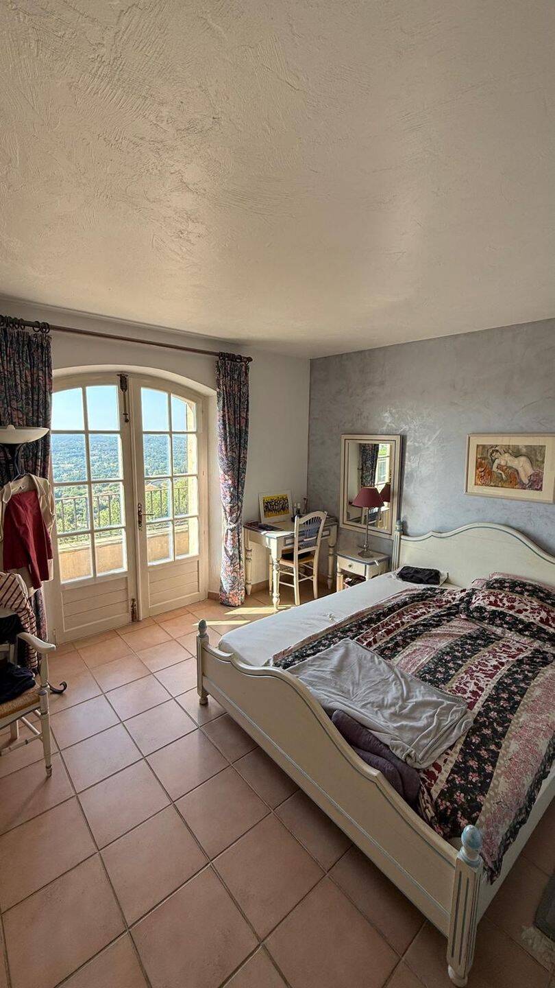 Maison à vendre, 151m², CHATEAUNEUF DE GRASSE