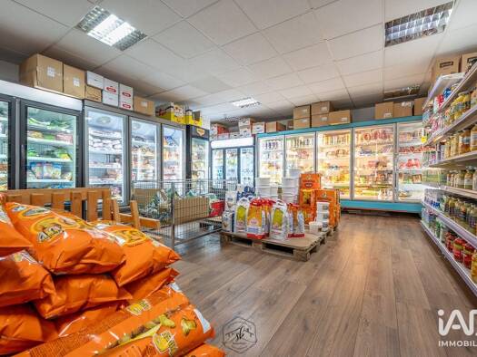 Boutique à vendre 230 000 € 100 m² de surface de vente Metz Nord-Patrotte Metz 57050