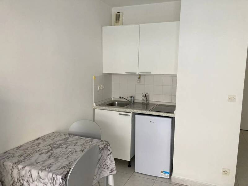 Maison à louer, 17m², NICE