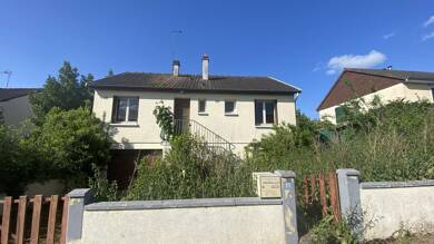 Maison à vendre 36 000 € 3 pièces 2 chambres 60 m² 328 m² de terrain Coulans-sur-Gee 72550