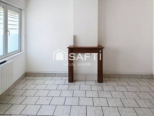Maison à vendre 69 000 € 4 pièces 2 chambres 57 m² 70 m² de terrain Faubourg Saint Germain-La Croix de Pierre Dechy 59187