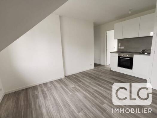 Appartement à louer 550 € 2 pièces 1 chambre 30 m² Étage 3/3 Centre Ville Quimper 29000