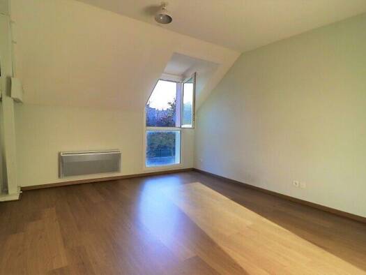 Appartement à louer 435 € 1 pièce 22,9 m² 2ème étage Chartreux Troyes 10000