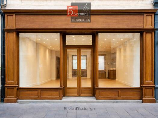 Local commercial à vendre 475 000 € 84,5 m² de surface de vente Chantilly 60500