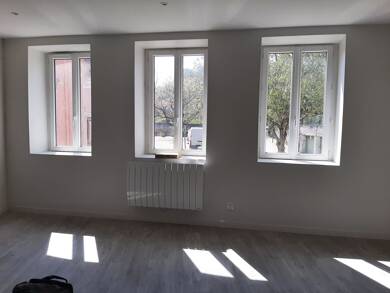 Appartement à vendre 115 500 € 1 pièce 24 m² Étage 1/3 Albigny sur Saone 69250