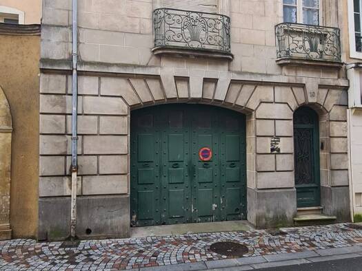 Maison de ville à vendre 96 000 € 5 pièces 2 chambres 125 m² Sud Est La Ferté-Bernard 72400