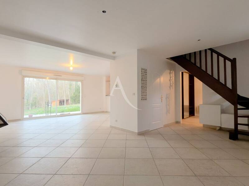 Maison à louer, 160m², BOUSSY SAINT ANTOINE