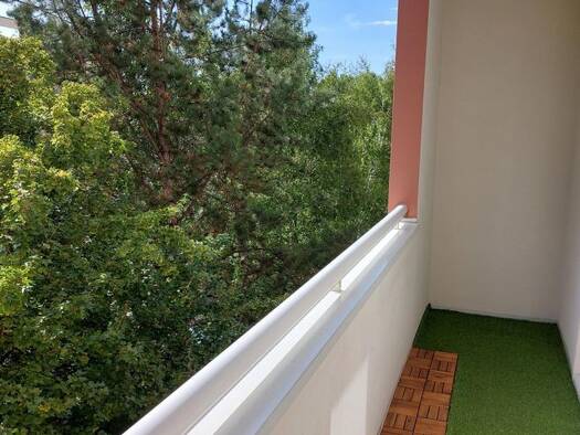 Appartement à louer 585 € 1 pièce Étage 3/6 Chaprais - Cras Besancon 25000