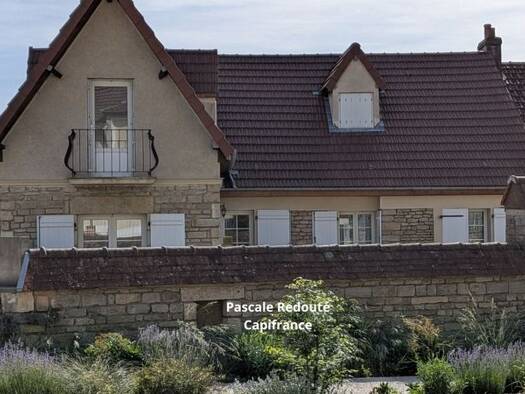 Maison à vendre 267 500 € 7 pièces 6 chambres 147 m² 300 m² de terrain Pouilly-en-Auxois 21320