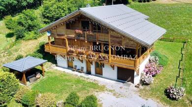 Chalet à vendre 830 000 € 11 pièces 5 chambres 175 m² 1 000 m² de terrain Villard-sur-Doron 73270