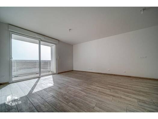 Appartement à vendre - neuf 188 000 € 2 pièces 44 m² Étage 1/4 Plantières-Queuleu Metz 57070