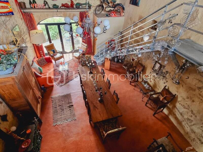 Maison à vendre, 190m², VERS PONT DU GARD