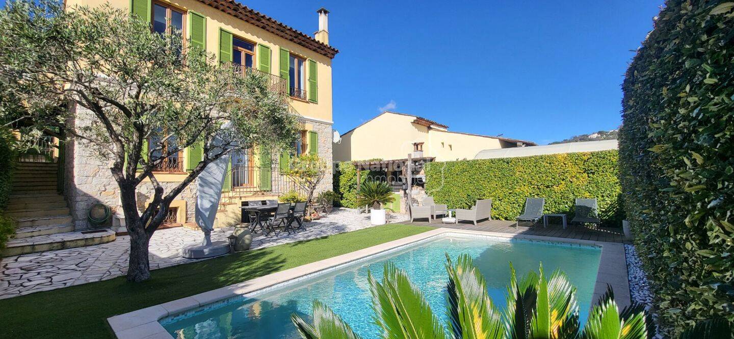 Maison à vendre, 155m², LA ROQUETTE SUR SIAGNE