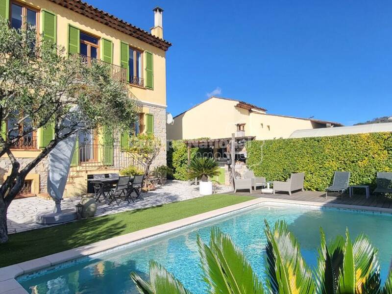 Maison à vendre, 155m², LA ROQUETTE SUR SIAGNE