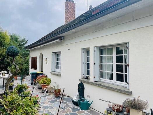 Maison à vendre 259 000 € 6 pièces 4 chambres 156 m² 913 m² de terrain Cauffry 60290