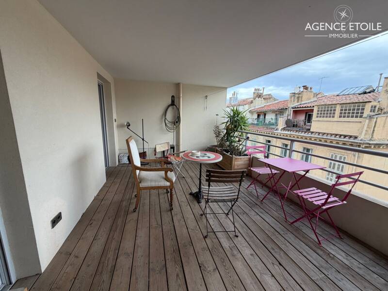 Maison à louer, 62m², MARSEILLE 6E