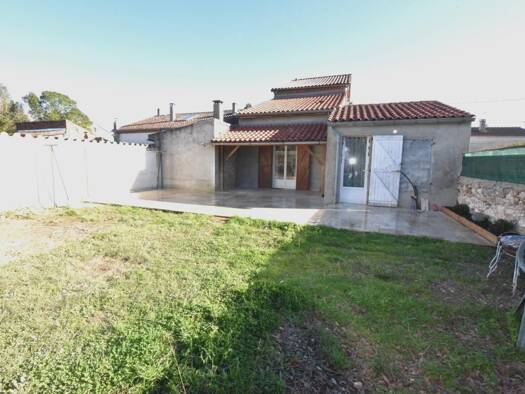 Maison à vendre 169 500 € 4 pièces 3 chambres 110 m² 460 m² de terrain Saint-Paul-Cap-de-Joux 81220