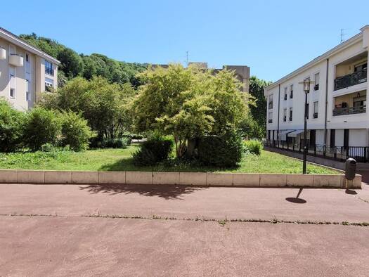 Appartement à louer 424 € 1 pièce 18,4 m² RDC/5 dès le 08/04/2026 Centre Ville Chambéry 73000
