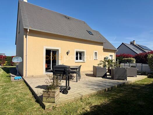 Maison à vendre 235 100 € 6 pièces 5 chambres 100 m² 604 m² de terrain Carentan-les-Marais 50500