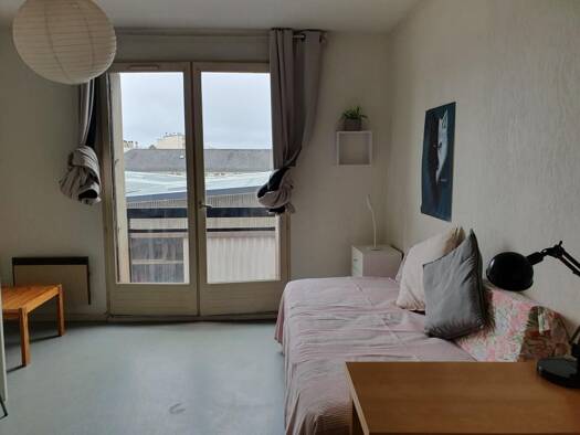 Appartement à louer - logement étudiant 350 € 1 pièce 20 m² Centre-Marcadieu-Marne Tarbes 65000