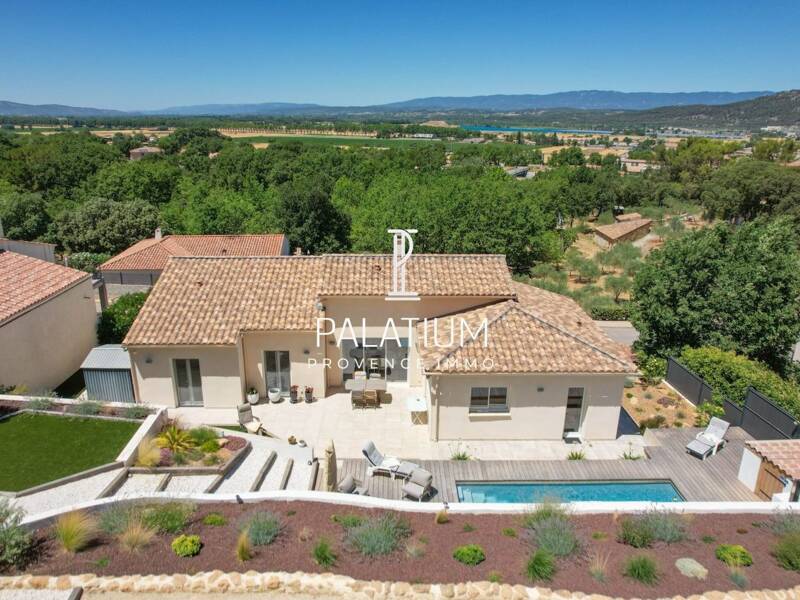 Maison à vendre, 233m², PEYROLLES EN PROVENCE
