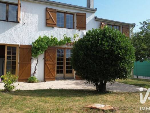 Maison à vendre 271 000 € 6 pièces 4 chambres 116 m² 334 m² de terrain Nord-Centre Cesson 77240