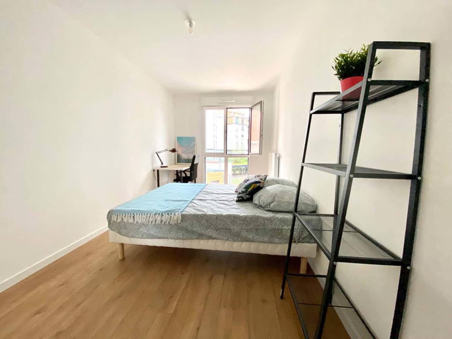 Maison à louer, 15m², CLICHY