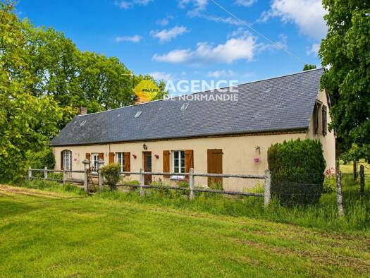 Maison à vendre 99 000 € 5 pièces 2 chambres 87 m² 6 420 m² de terrain Sap-en-Auge 61470