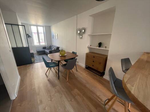Appartement à louer 690 € 2 pièces 1 chambre 47,1 m² 1er étage Beauregard-Boufflers-Buthégnemont Nancy 54000