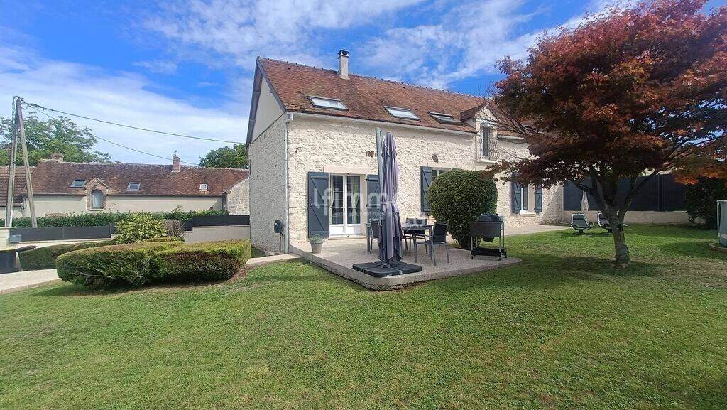 Maison à vendre, 185m², LONGUEVILLE