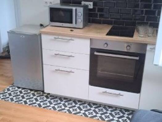 Appartement à louer 900 € 2 pièces 1 chambre 24 m² 1er étage Centre Ville Aubervilliers 93300