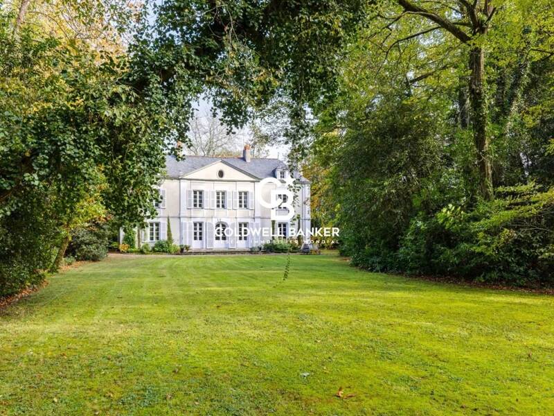 Maison à vendre, 295m², SAINTE LUCE SUR LOIRE
