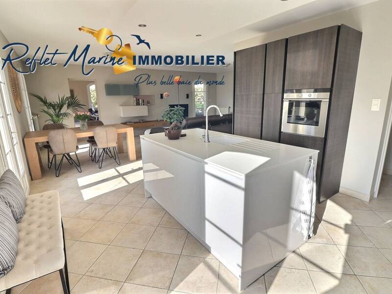 Maison à vendre, 151m², SAINT CYR SUR MER