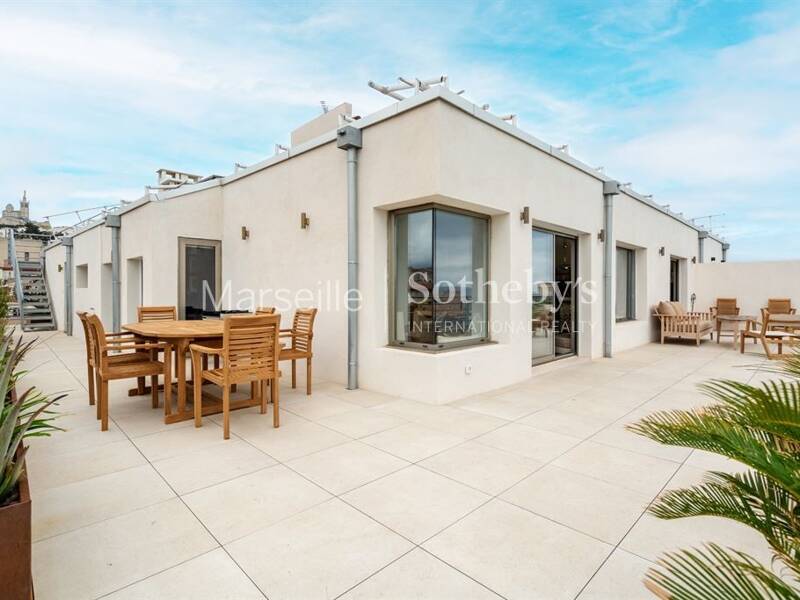 Maison à louer, 130m², MARSEILLE 7E