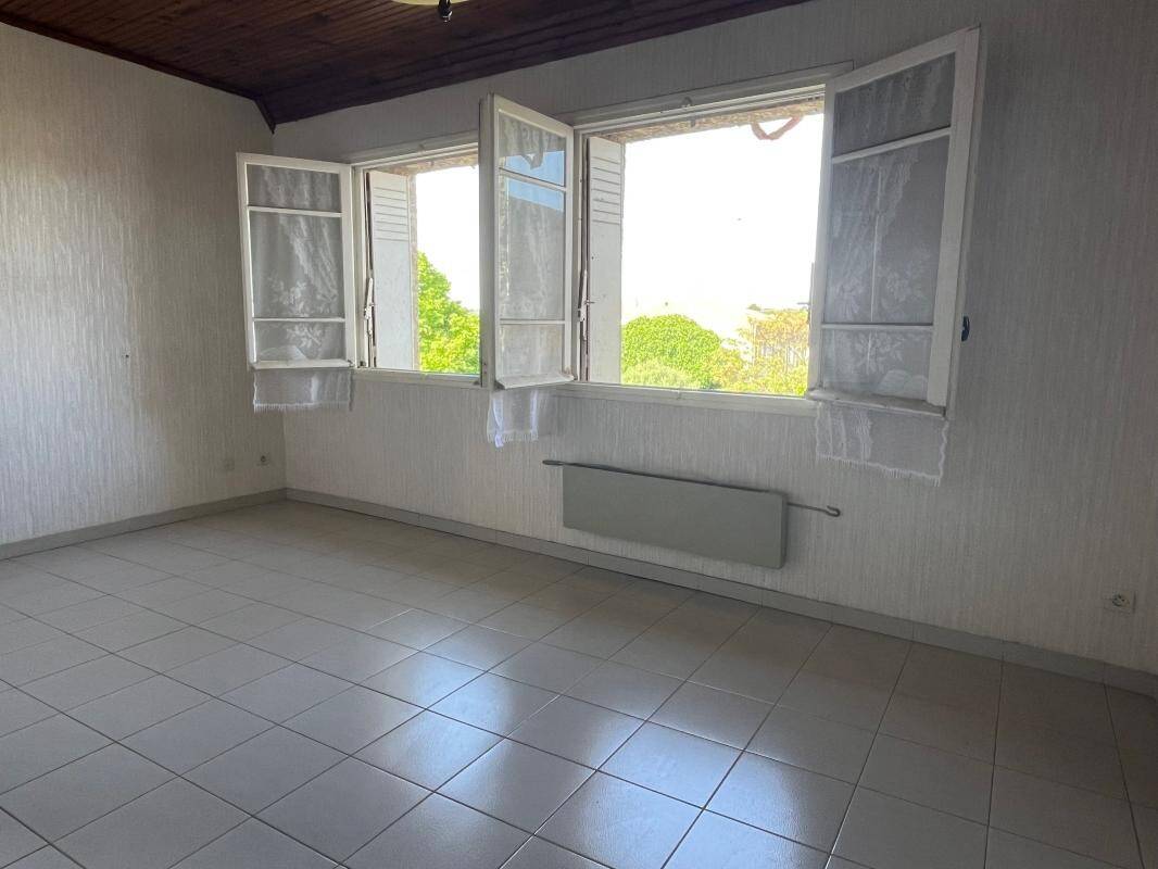 Maison à vendre, 120m², VILLEVEYRAC