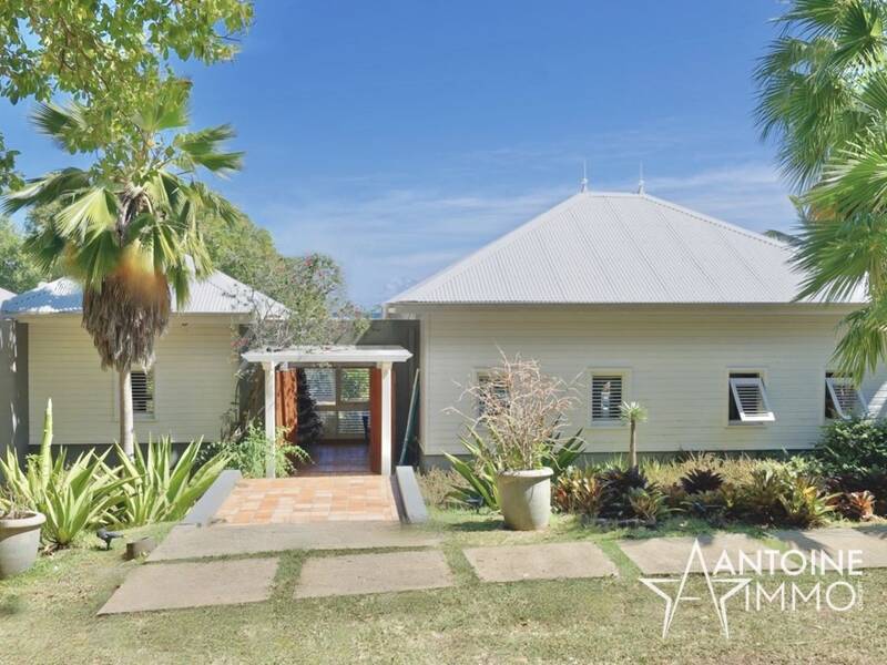 Maison à vendre, 249m², LE ROBERT