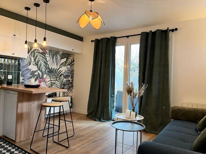 Maison à louer, 23m², PARIS 18E