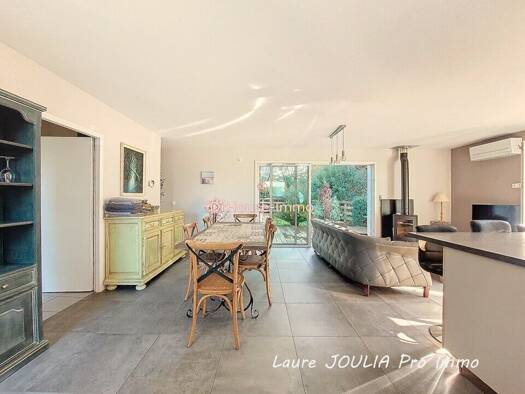 Maison de plain-pied à vendre 480 000 € 5 pièces 3 chambres 109 m² 500 m² de terrain Ondres 40440